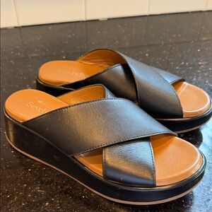 Seychelles Black Slide Sandals with Tan Footbed